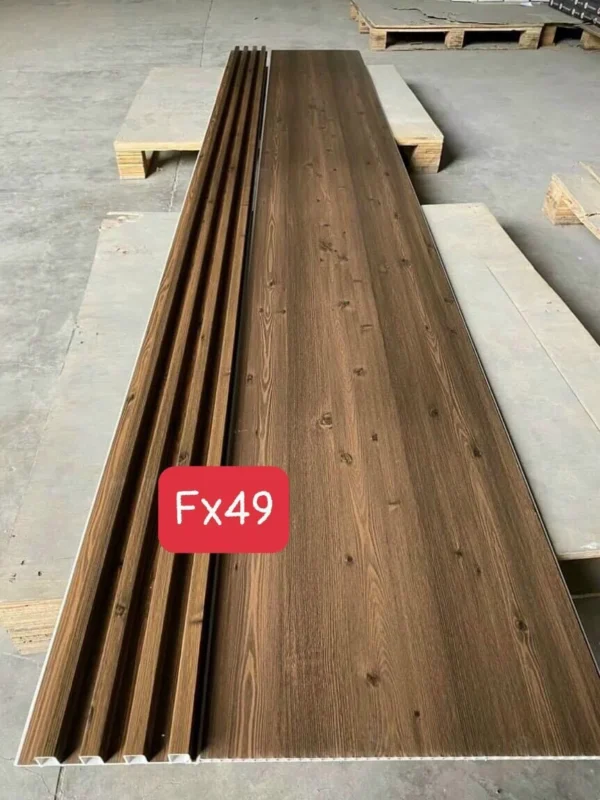 Tam nhua nano op tuong mặt trước