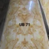 Tam nhua pvc gia da mặt trước