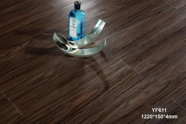 Sàn nhựa hèm khóa 4mm mặt trước