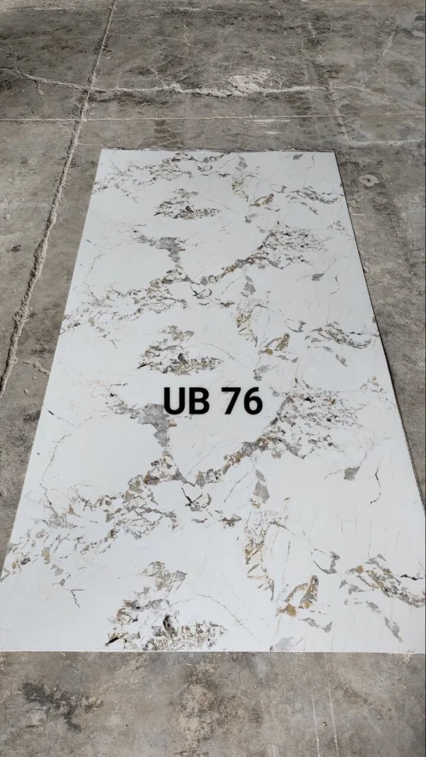 Pvc gia da op tuong mặt trước