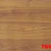 Tam op pvc van go mặt trước
