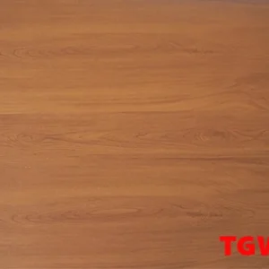 Tam op pvc van go 600mm mặt trước