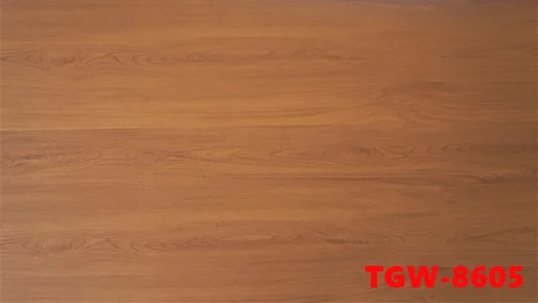 Tam op pvc van go 600mm mặt trước