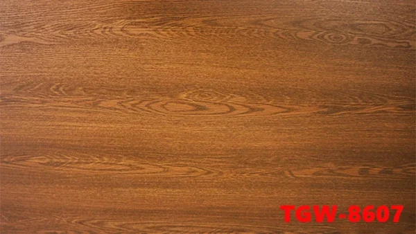 Tam op pvc van go mặt trước