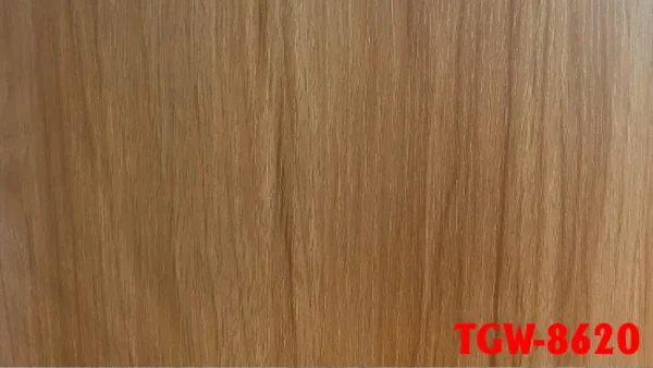 Tam op pvc van go mặt trước