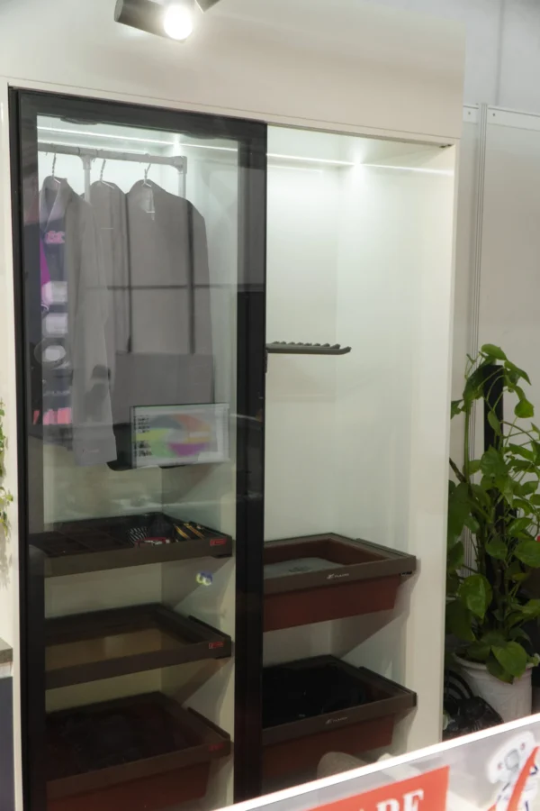 GIÁ TREO QUẦN ÁO NÂNG HẠ CAO CẤP Fulco FCH404 cận cảnh