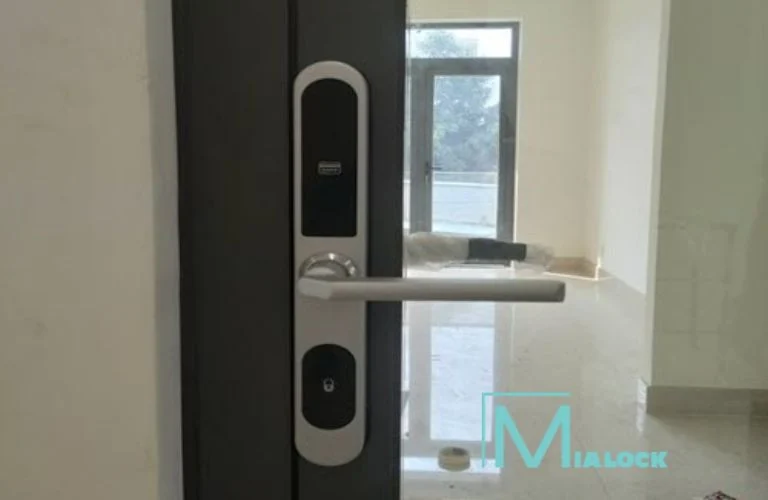 Khóa Cửa Thẻ Từ Khách Sạn Mialock Mia Hx21 Chính Hãng