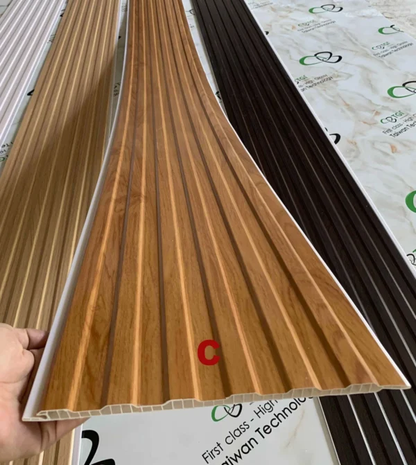 Tấm Ốp PVC Dạng Sóng W-7901 thu gọn