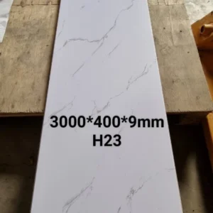 Tam nhua nano op tuong mặt trước