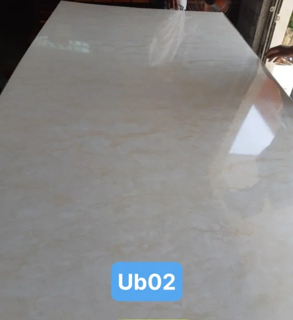 Pvc gia da op tuong mặt trước