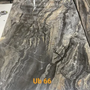 Tam nhua pvc gia da mặt trước