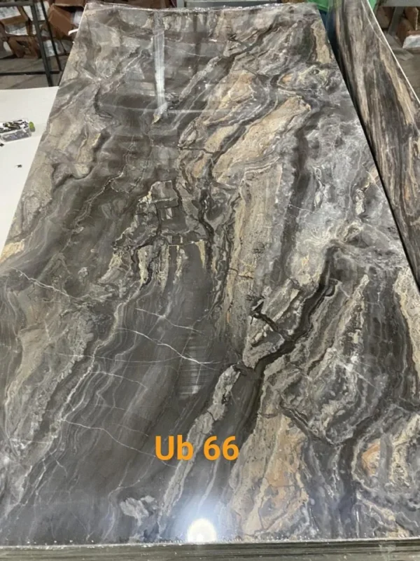 Tam nhua pvc gia da mặt trước