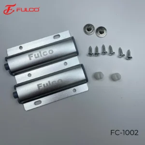Chốt nhấn mở cánh tủ mặt trước