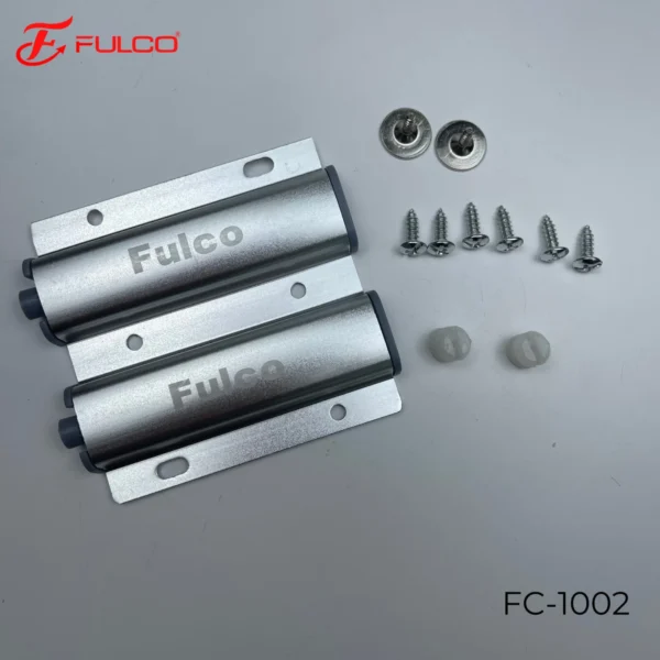 Chốt nhấn mở cánh tủ mặt trước
