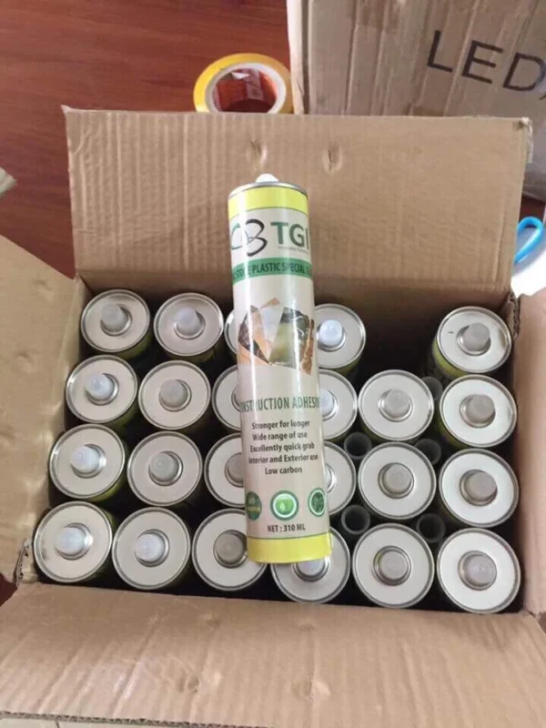 Keo Silicon Chuyên Dụng mặt sau