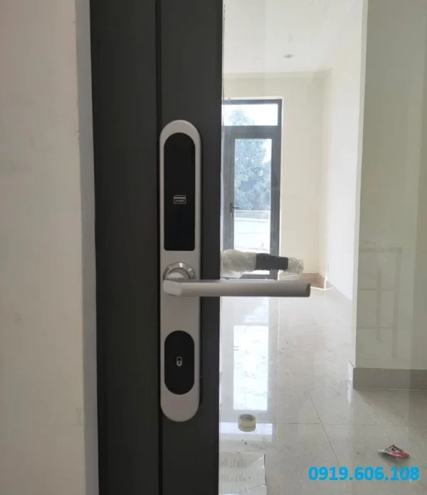 Khóa Cửa Thẻ Từ Khách Sạn Mialock MIA-HX21 thu gọn