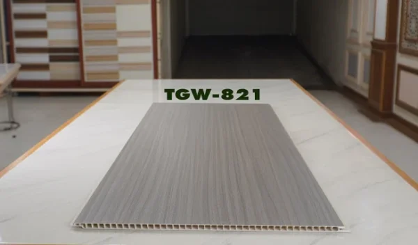 Tấm Ốp PVC Vân Gỗ 400mm TGW-821 mặt sau