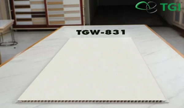 Tấm Ốp PVC Vân Da 400mm TGW-831 mặt sau
