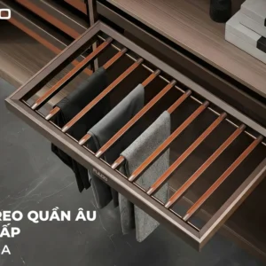 Giá treo quần âu mặt trước