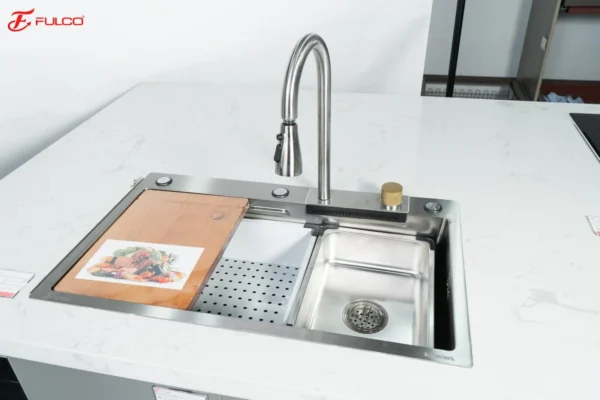 BỘ CHẬU VÒI RỬA 1 HỐ THÁC NƯỚC INOX304 XƯỚC MỜ CAO CẤP Fulco FC-B7546 mặt sau
